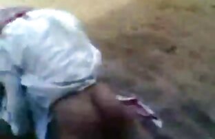 XXX दो सफेद लड़कियों को बीएफ सेक्सी मूवी आत्मसमर्पण करने के लिए एक काले आदमी